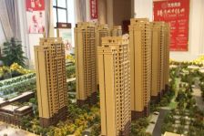 明珠广场精装修三房适合的楼层保养好