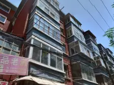 铁二53 正规三室两厅 电梯房 框架 中间楼层 南北通透