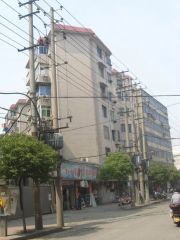 永外正街130号电子局宿舍 南北通透,采光好 视野好,诚心出售