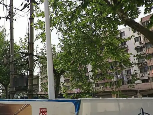 定淮门大街28号