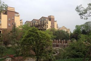 和贵南山上4室2厅南