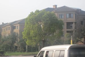 业主诚心出售,精装修可拎包入住。
