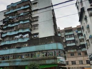 东港街海关住宅小区2室2厅南