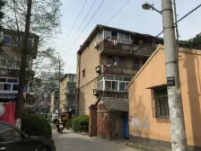 此房满二 启秀隔壁 户型通透 位置靠路口