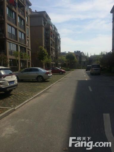 Ì©À´°Á³Ç3ÊÒ2Ìü1ÎÀÄϱ±³¯Ïò1300.00Ôª/Ô³ö×â