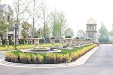 一品观园联排别墅边户 200W精装修 地上3层带负一