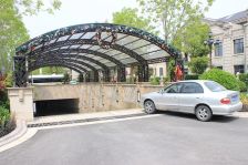 一品观园 联排别墅 位置好 出行方便