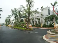 富盈公馆精装修4房,位置安静二期的装修保养好