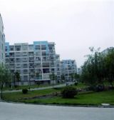 全天采光好.风景美丽怡人标准湖湖房房东自住保养好
