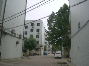 长城小区 多层三室 户型好采光好 南北通透