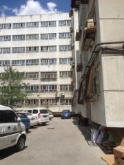 新市区地税小区多层2居室出行便利