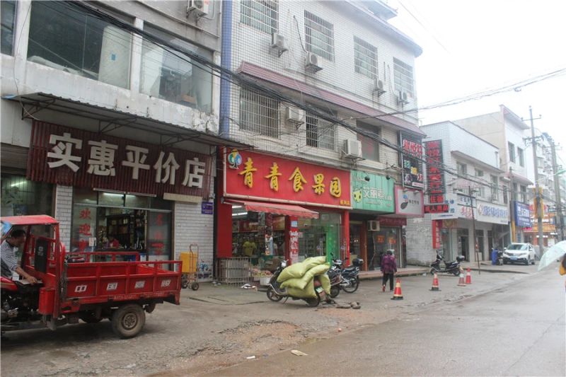 科大御花苑,金侨城,天一家园,天元美居乐,巨友中央公馆
