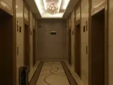 解放碑商圈+日月光次新房+双轻轨+精装一室+视野好