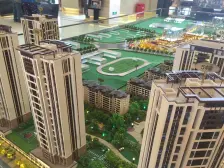 正规四房 品质楼盘 次新小区 门口公园 视野广