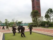 城区旁金地城南艺境双拼别墅业主诚心出售来电可看房急