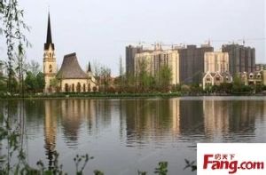 此房是三开间朝南户型,无遮挡采光好,自住装修诚心卖