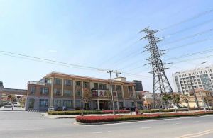 景瑞御江山 诚心出售 满五唯一 南北通透 房东自住精装