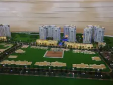 满五 正规商品房 交通便捷 近地铁 刚需小三居 电梯房