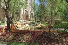 宝宇天邑澜湾可观江有园林会所室内外泳池公园里的家