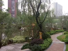 马陆地铁站2房 得房率80%,户型方正有2个阳台空间大