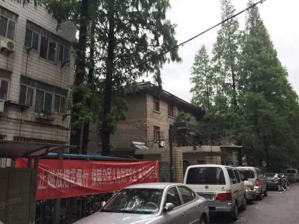 清溪路4号