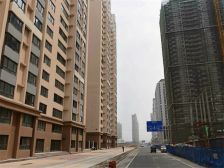 群力新城中区 三四十万精装修 近小区门口 拎包即住