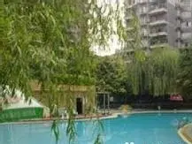 环线图书馆站旁板式结构 有电梯 1梯两户 电梯入户