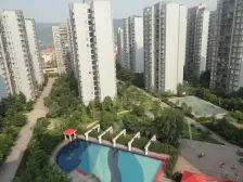 轻轨精装顶跃,80平大露台+花园,随时看房