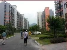 高新区科学城 清水大平层 位置安静 一梯两户