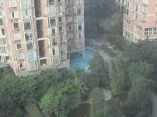 住家大四三房,出行方便,配套齐全,中楼层,采光好