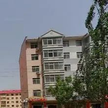 赛罕区南门外步梯中间楼层,户型有改动大卫生间