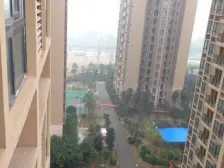 房龄新环境好,清水三室,户型方正,住家安静