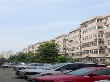 鑫城小区1室1厅南北