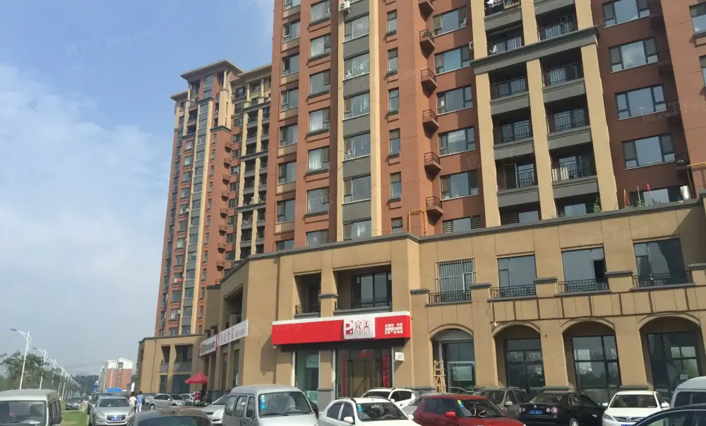 高新 新星宇左岸精装标准一室视野好中间层产权过二随时看房卖场