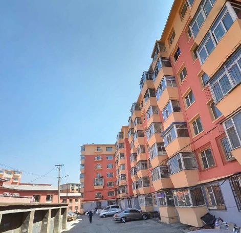 桂林路清华苑2室1厅1卫东朝向1900.00元/月出租