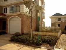 依山傍水!毛坯边套别墅共五层,带车库有露台