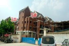 双拼别墅 新小区大院子 配套齐全 万福世家 出门地铁