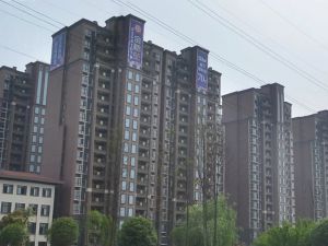 金穗苑(温江)3室2厅东南