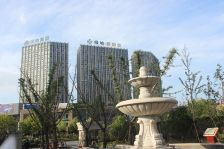 视野宽阔,采光充足,配套齐,交通便利临近万达商圈