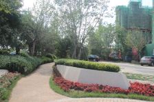 国际公馆双拼别墅,上下三层,带车库,带前后大院