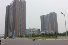 中轴旁精装修位置好出行方便房东诚心出售