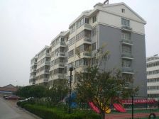 一室一厅,独立厨房,卫生间精装修,全天采光无遮挡。