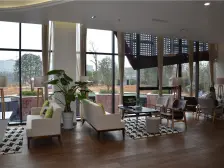 此房户型房子,紫荆山南路出行方便,有医院配套成熟