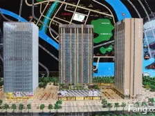 香江国际带装修的房子,看房随时,业主急*