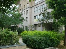 康泰学府,中低楼层,格局好,采光好。