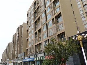 环境优美,位置好,人文环境好,24小时安保