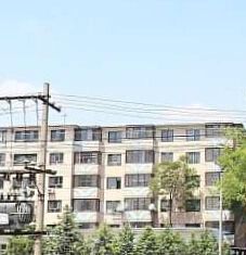 采光充足大学路片步梯四楼,房本满五,停车方便