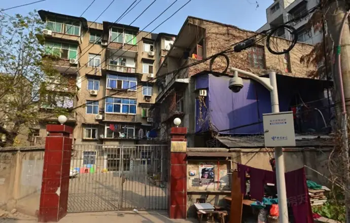 建港江堤法庭宿舍