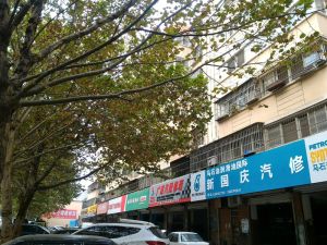 南昌路河洛路商鸿都小区大三室双气电梯