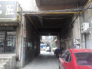 图书馆街二十八号院2室1厅南北